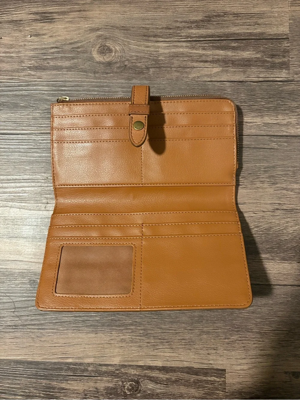 Fossil classic leather